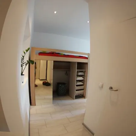 The Garden View Apartment *